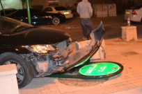  بالصور: حادث طرق يُخلص أهالي مدينة اللد من يافطة "دوار البلماحيم"